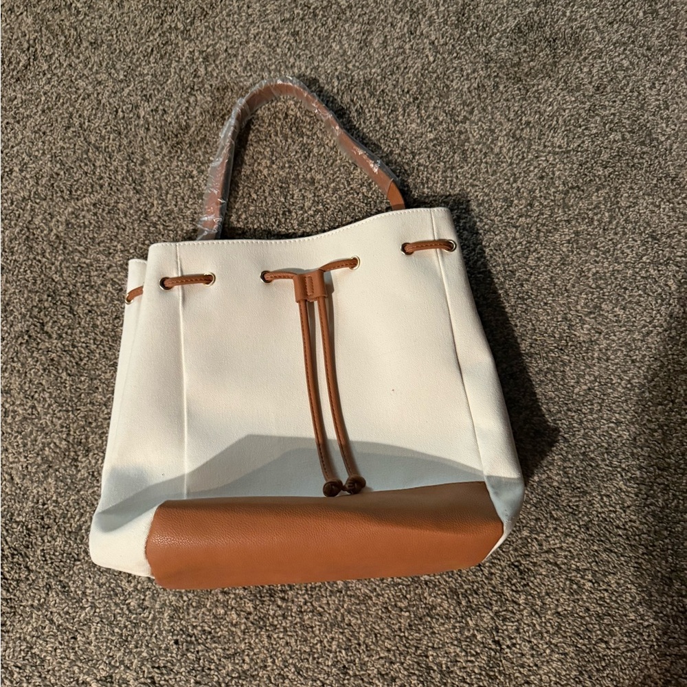 Thirty-One White and Tan Tote Bag